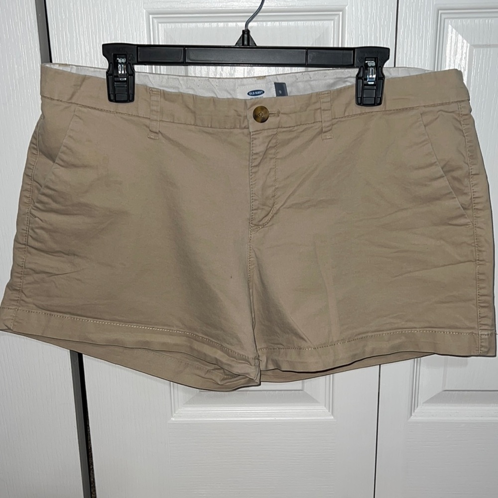 Old Navy Tan Pixie Shorts | Size 12
